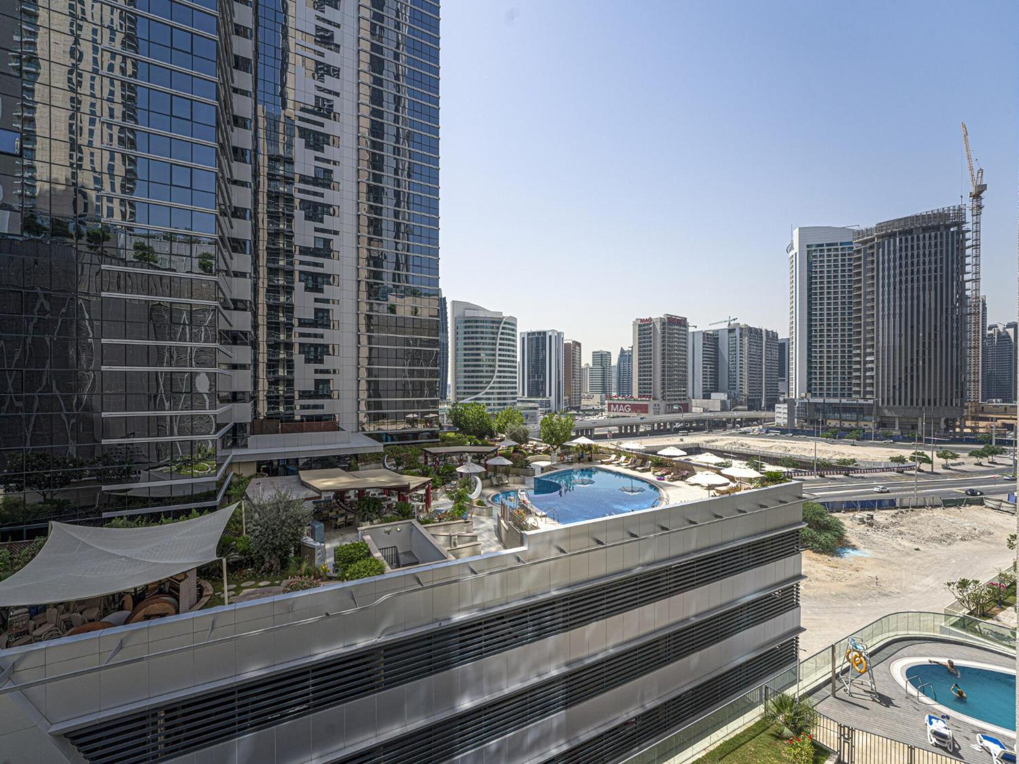 Luxe Apartments Near Dubai Mall Burj Khalifa Pool Gym Parking Dış mekan fotoğraf
